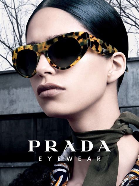 occhaili da sole prada|Nuova collezione donna di occhiali Prada Eyewear su .